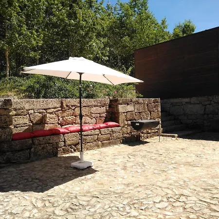 Prázdninový dům Amazing Villa With Pool In Douro Armamar