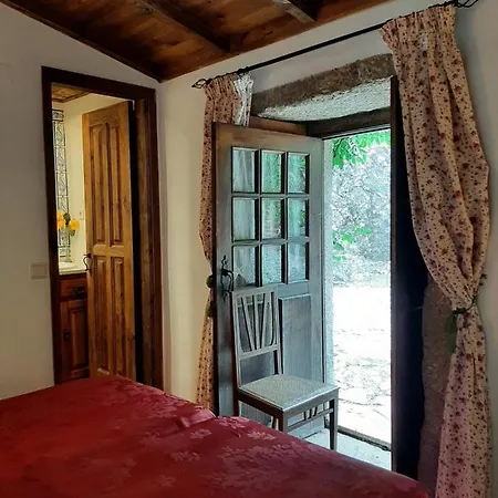 Amazing Villa With Pool In Douro Armamar