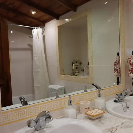 Amazing Villa With Pool In Douro Armamar